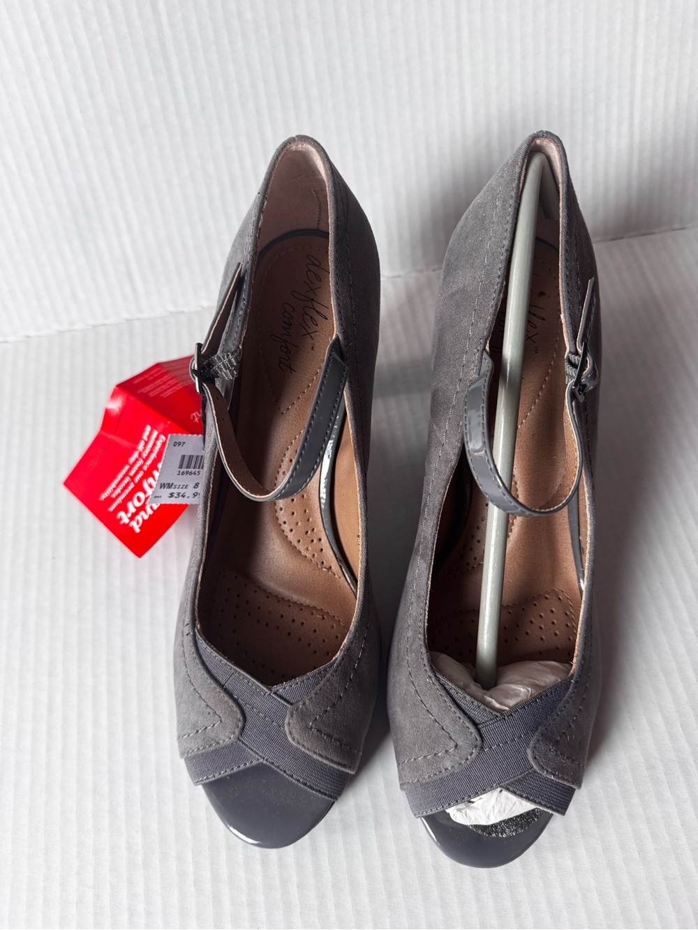 dexflex comfort Gray Suede Mary Jane Heels with Peep open Toe NWT NO BOX